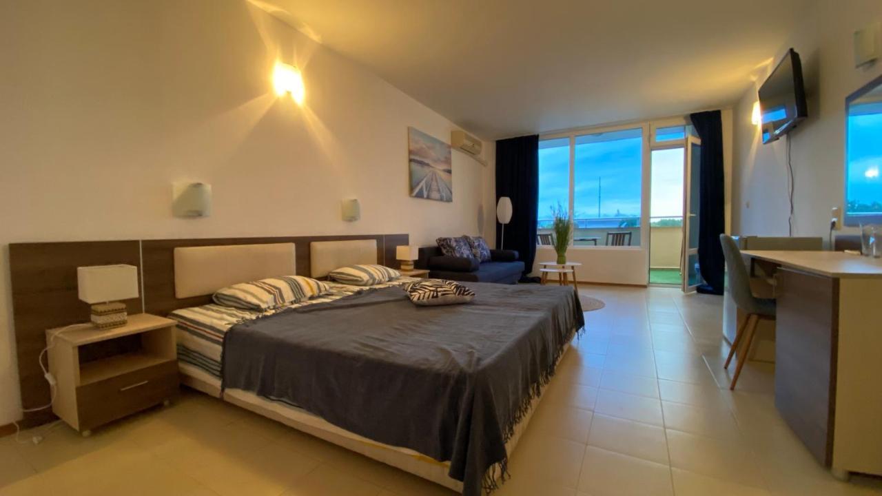 Esperanto 403 Large Studio Sunny Beach Buitenkant foto